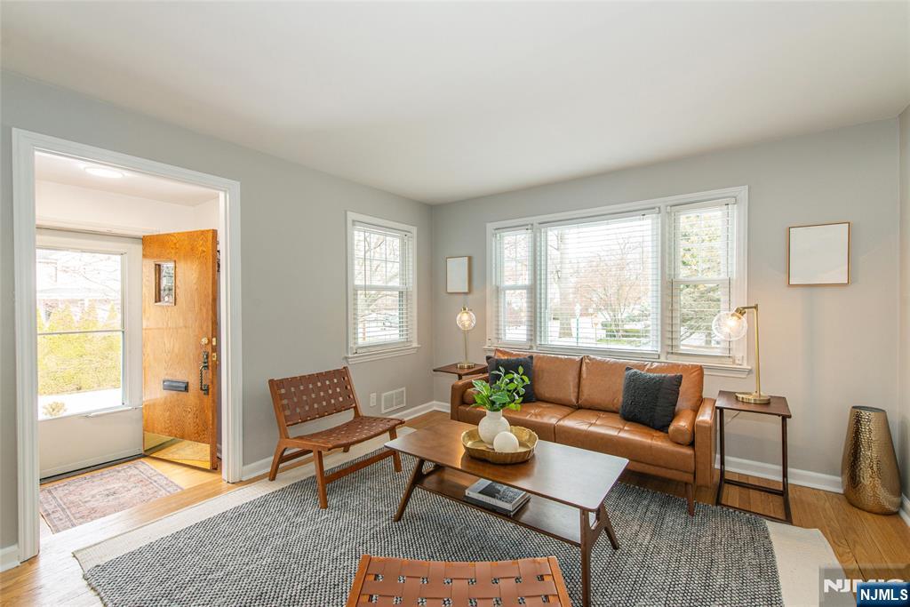 408 Washington Avenue Montclair, NJ 07042 - Photo 6 of 42 a living room with furniture and a window