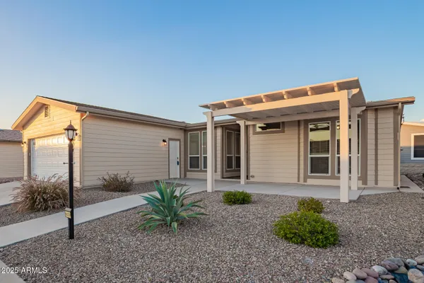 $229,900 | 3301 South Goldfield Road, Unit 6039, Apache Junction, AZ 85119