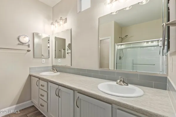 $229,900 | 3301 South Goldfield Road, Unit 6039, Apache Junction, AZ 85119