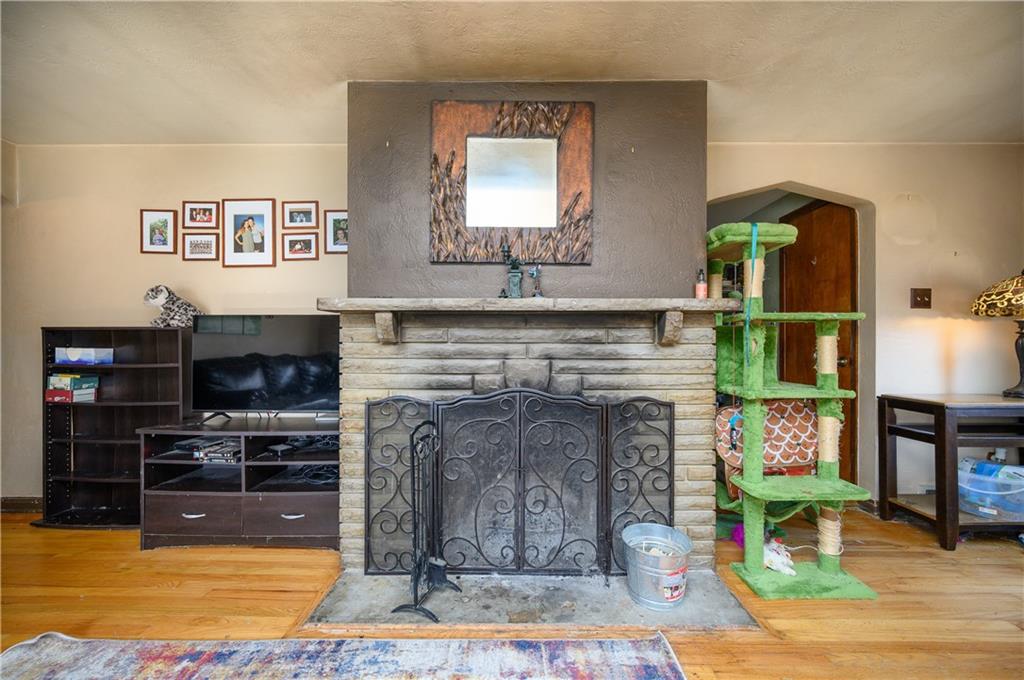2057 Borland Road Pittsburgh, PA 15243 - Photo 8 of 25 Gallery Image 8