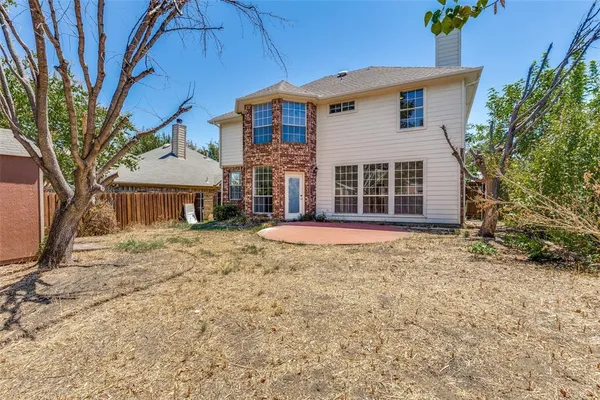 $2,795 | 4705 Sabine Street, Fort Worth, TX 76137
