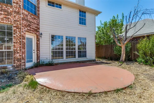 $2,795 | 4705 Sabine Street, Fort Worth, TX 76137