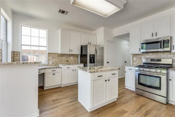 $2,795 | 4705 Sabine Street, Fort Worth, TX 76137