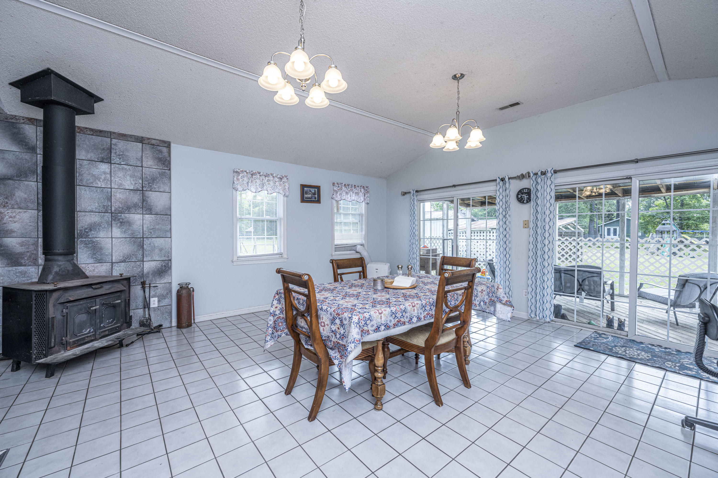 7230 Commodore Road Hollywood, SC 29449 - Photo 17 of 43 DSC_3458