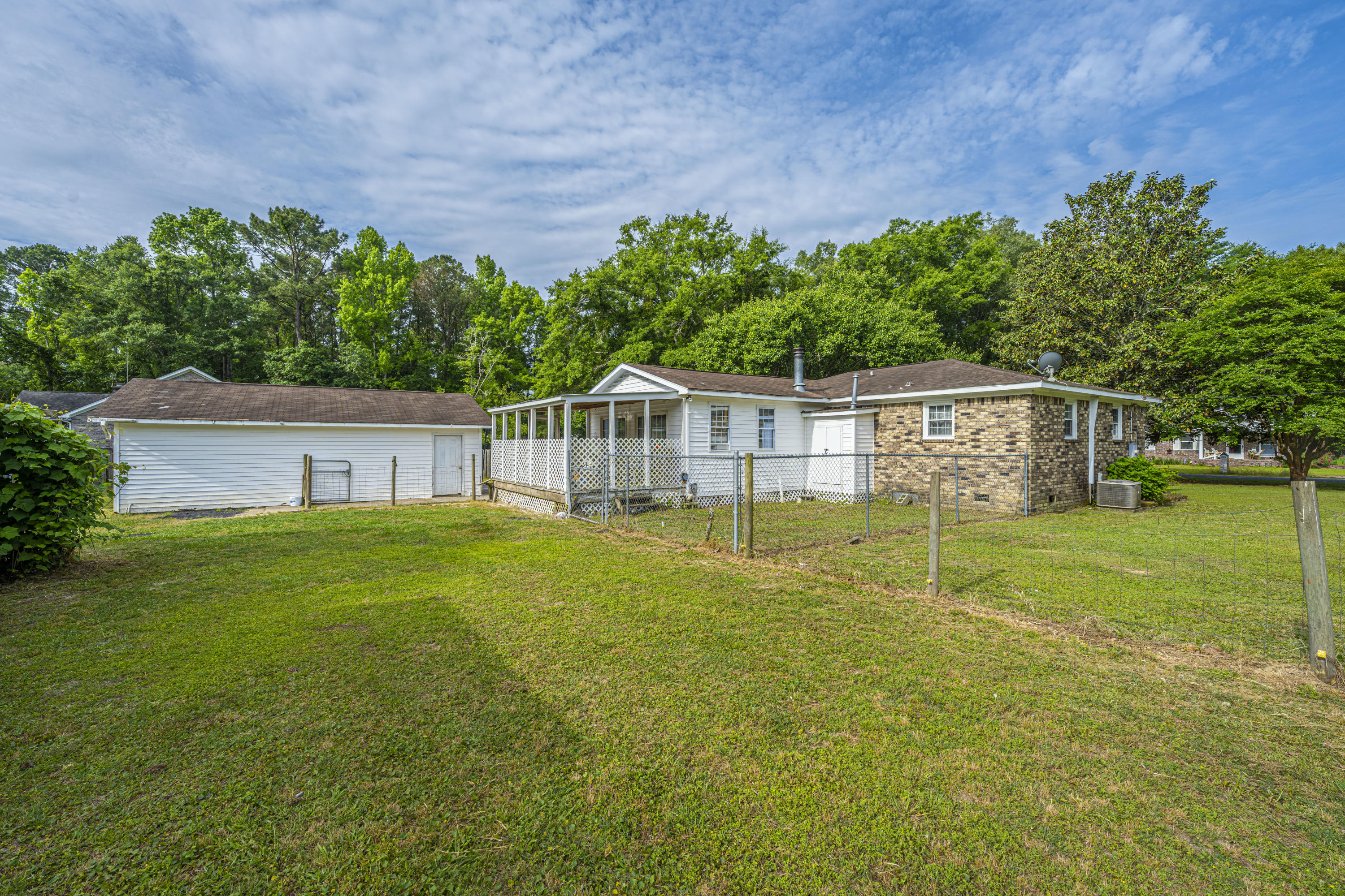 7230 Commodore Road Hollywood, SC 29449 - Photo 33 of 43 DSC_3431