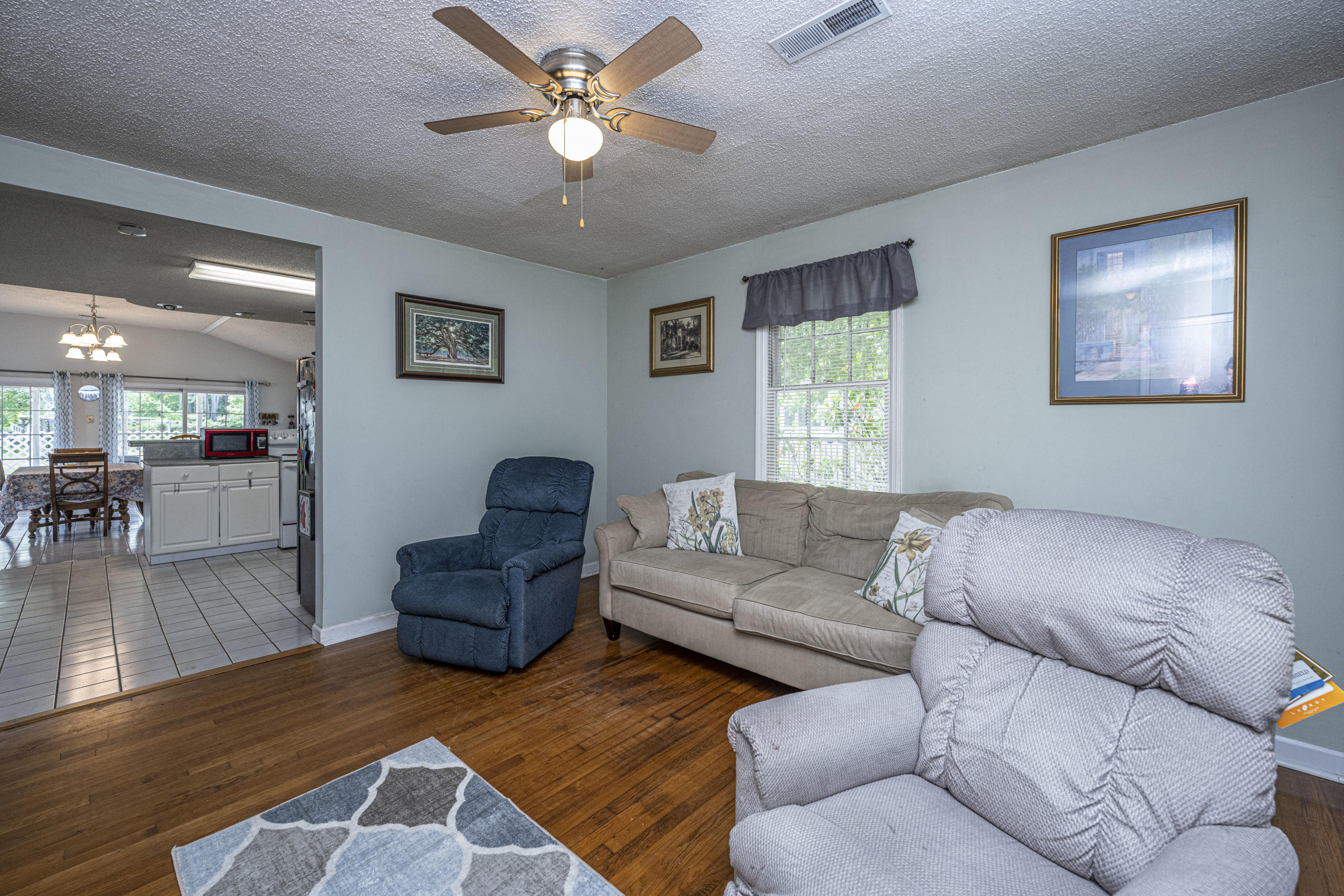 7230 Commodore Road Hollywood, SC 29449 - Photo 5 of 43 DSC_3472