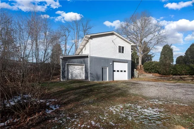 $200,000 | 325 East Brewster Road, Butler, PA 16001