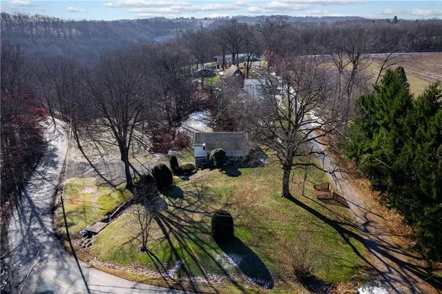 $200,000 | 325 East Brewster Road, Butler, PA 16001