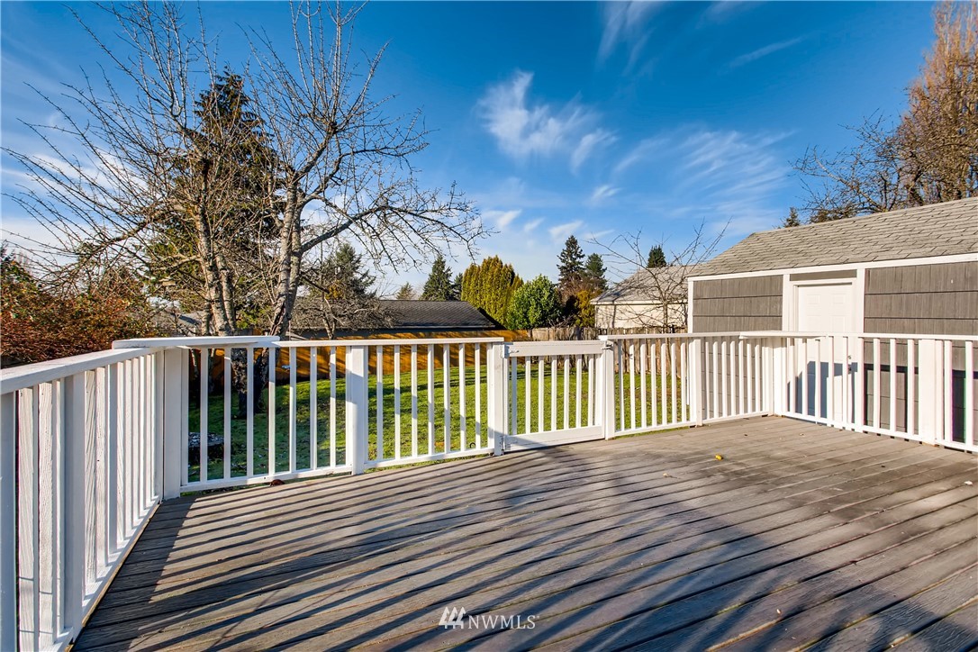 636 South Rochester Street Tacoma, WA 98465 - Photo 21 of 25