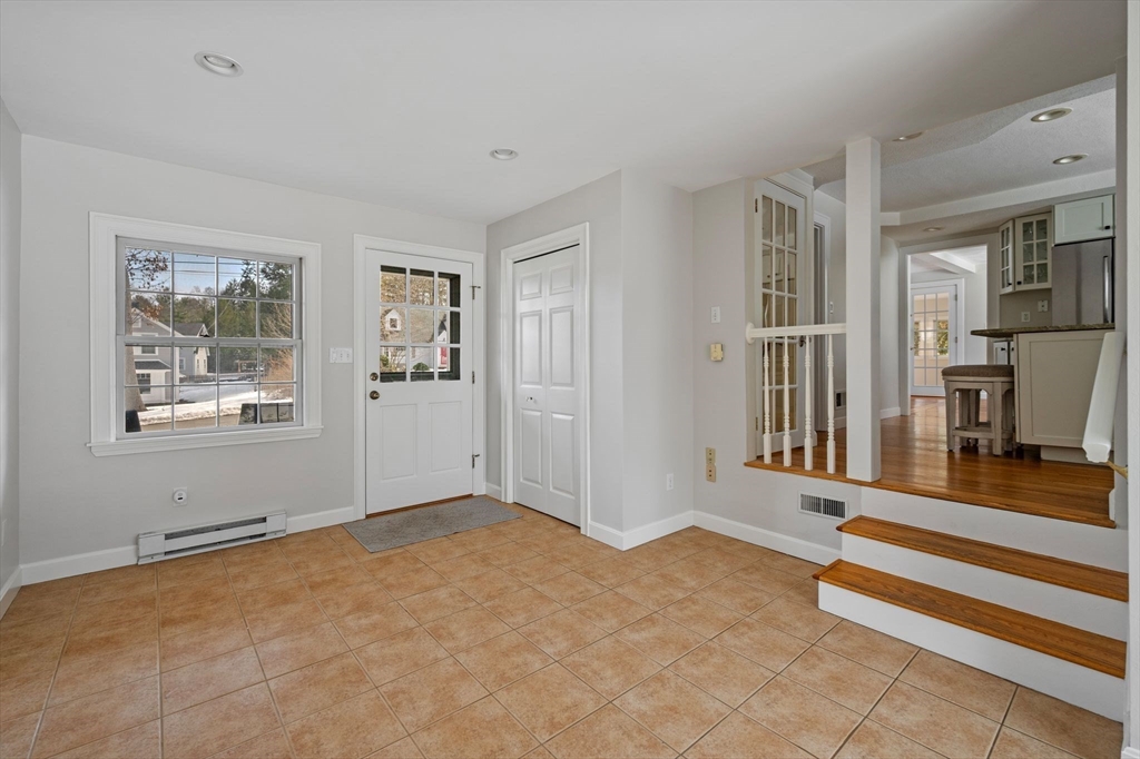 9 Oxbow Road Lynnfield, MA 01940 - Photo 10 of 31 Gallery Image 10
