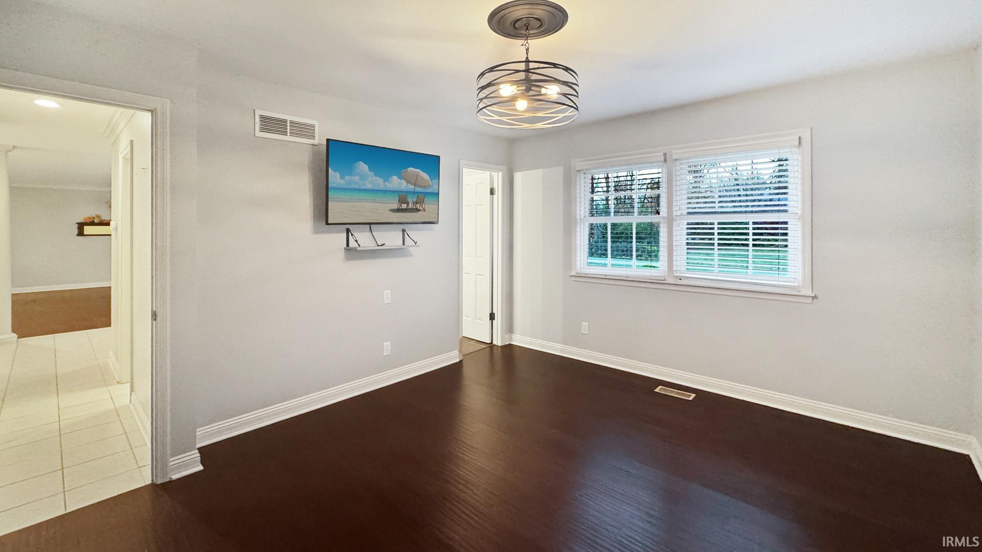 6777 Oak Grove Road Newburgh, IN 47630 - Photo 15 of 36 Gallery Image 15
