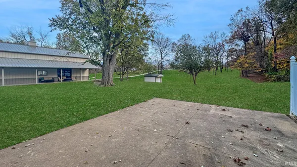 $535,000 | 6777 Oak Grove Road, Newburgh, IN 47630