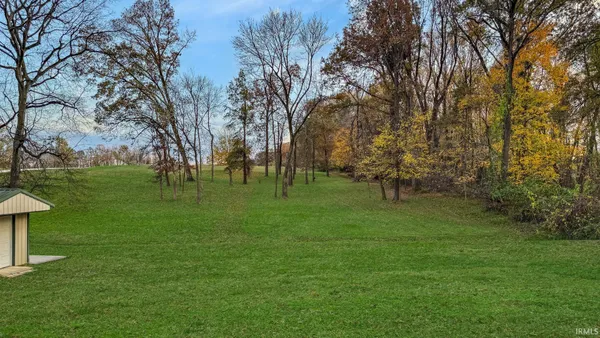 $535,000 | 6777 Oak Grove Road, Newburgh, IN 47630