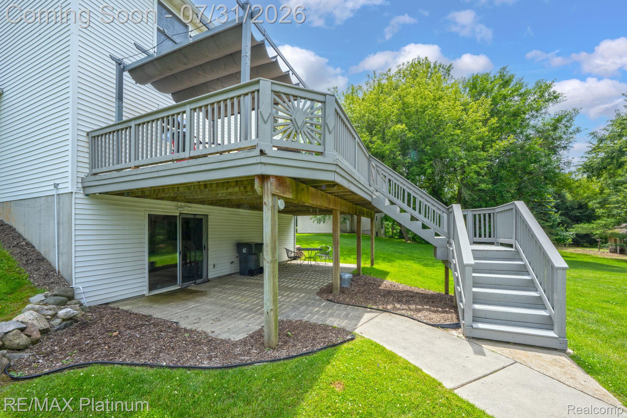 2401 Golf Club Road Howell, MI 48843 - Photo 21 of 37 2401 Golf Club Drive Howell EXT-9.jpg