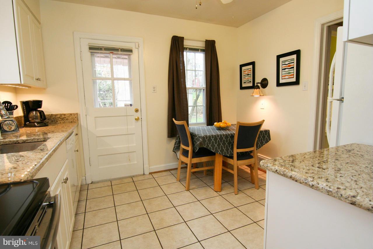 307 Dennis Avenue Silver Spring, MD 20901 - Photo 14 of 30 Kitchen