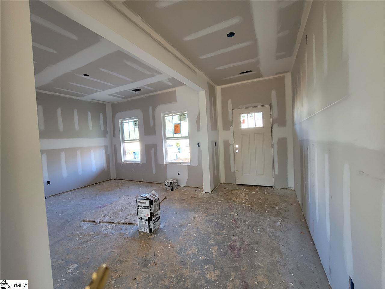 439 Wolf Bend Road Woodruff, SC 29388 - Photo 4 of 19 Gallery Image 4
