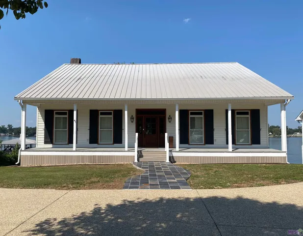 $1,540,000 | 7522 False River Drive, Oscar, LA 70762