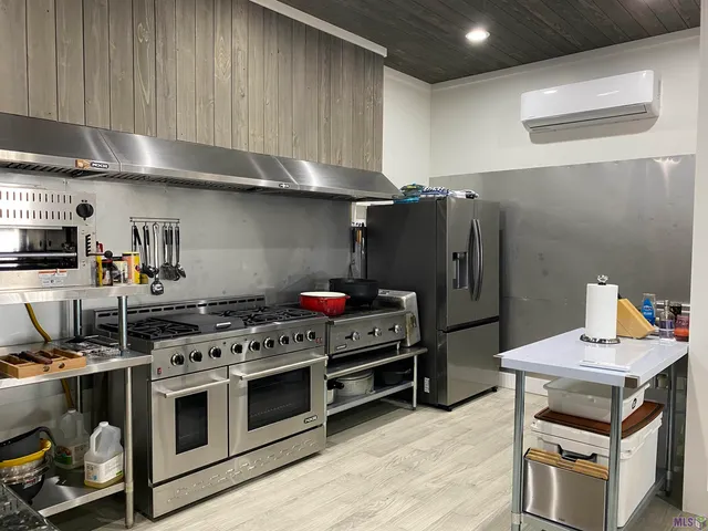 $1,540,000 | 7522 False River Drive, Oscar, LA 70762