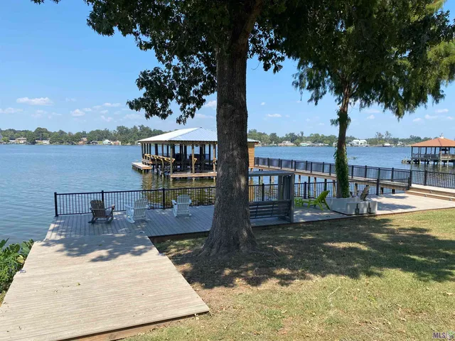 $1,540,000 | 7522 False River Drive, Oscar, LA 70762