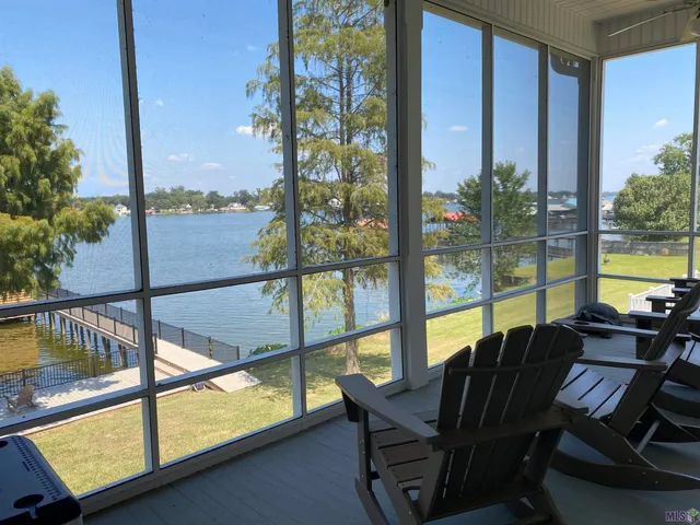 $1,540,000 | 7522 False River Drive, Oscar, LA 70762