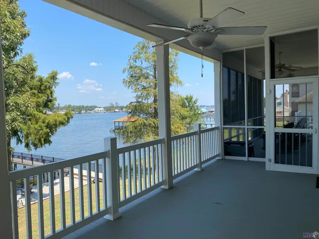 $1,540,000 | 7522 False River Drive, Oscar, LA 70762