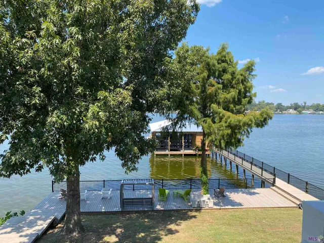 $1,540,000 | 7522 False River Drive, Oscar, LA 70762