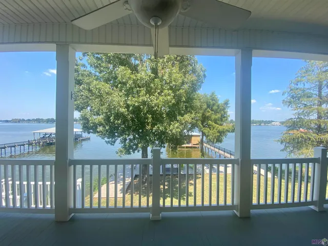 $1,540,000 | 7522 False River Drive, Oscar, LA 70762