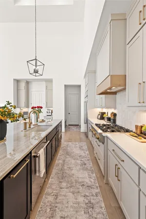 $1,145,000 | 112 Bentwood Meadow Lane, Montgomery, TX 77356