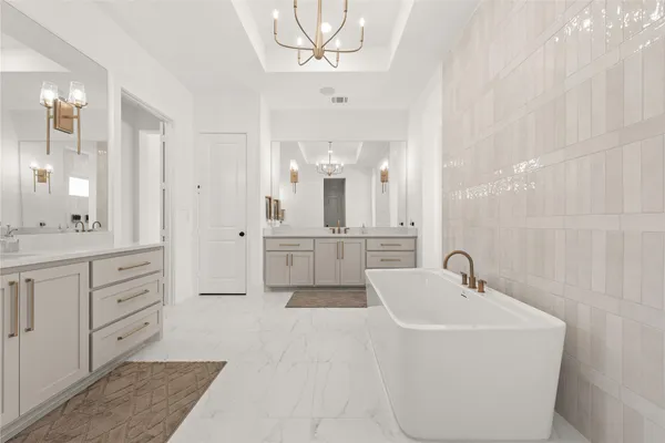 $1,145,000 | 112 Bentwood Meadow Lane, Montgomery, TX 77356