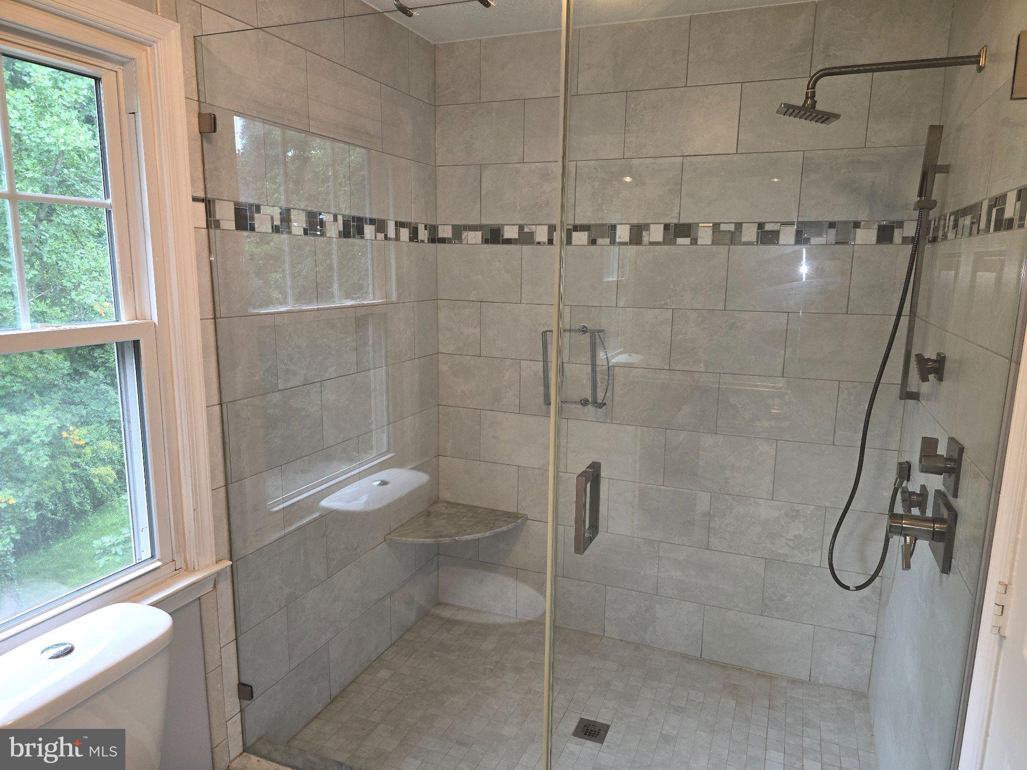3020 Danville Road Brandywine, MD 20613 - Photo 20 of 37 Owners Bath
