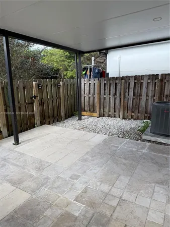 $2,500 | 582 Southwest 2nd Place, Florida City, FL 33034