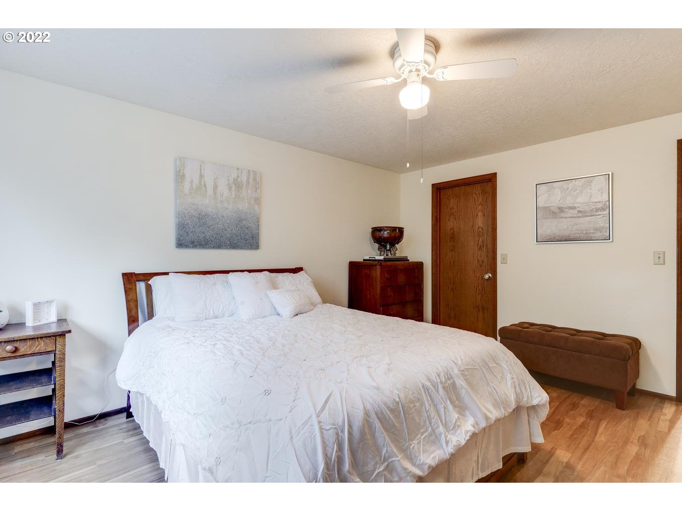 25075 Southwest Neill Road Sherwood, OR 97140 - Photo 14 of 32 Gallery Image 14