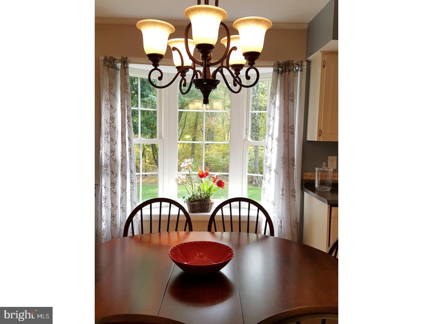 551 Coach Road Horsham, PA 19044 - Photo 16 of 25 Breakfast Room