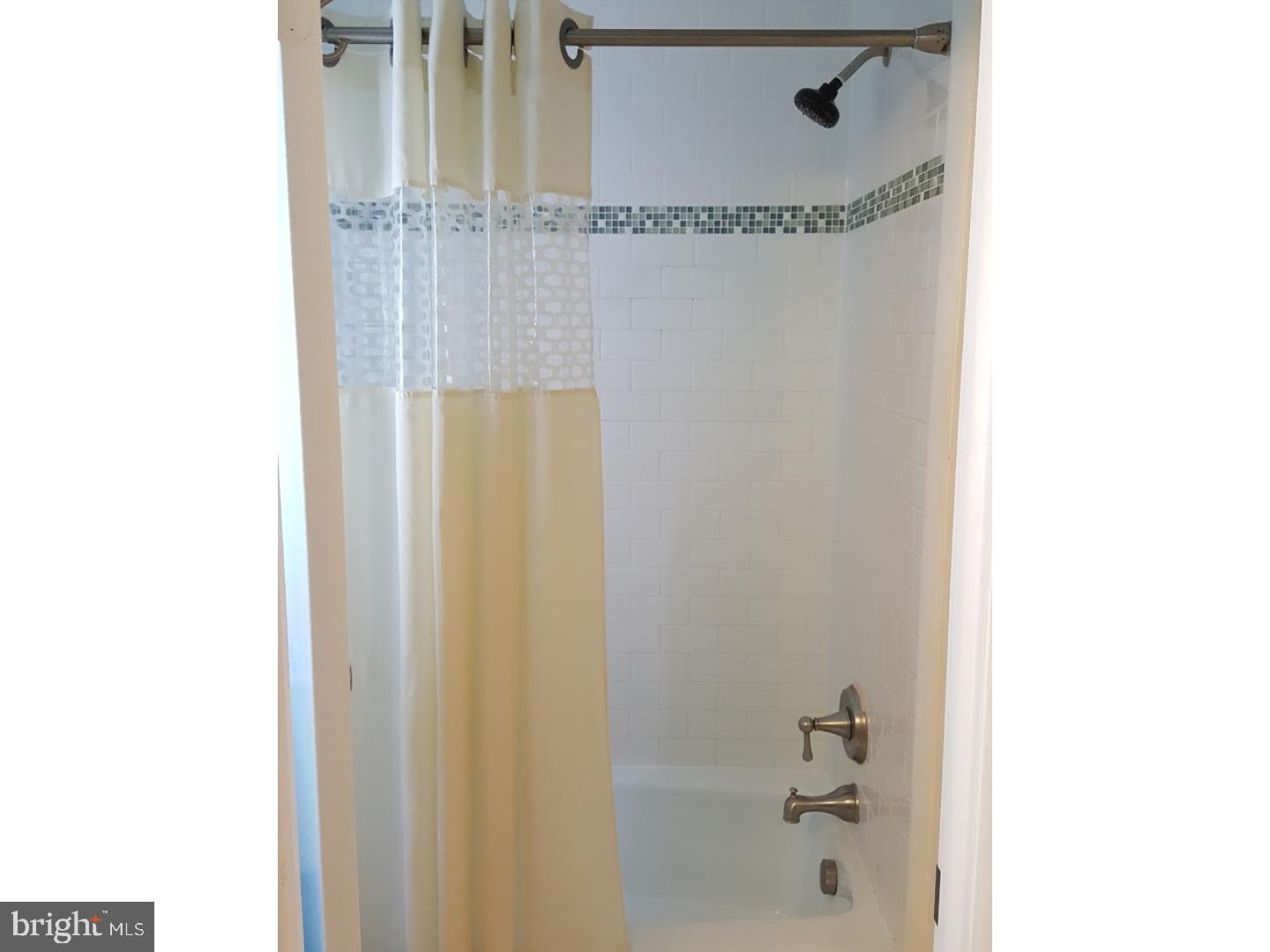 551 Coach Road Horsham, PA 19044 - Photo 19 of 25 Gallery Image 19