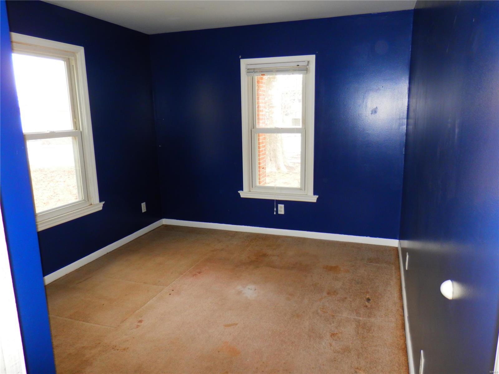 8041 Mathilda Avenue St. Louis, MO 63123 - Photo 8 of 11 Gallery Image 8