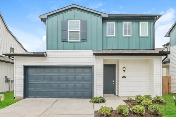 $2,179 | 9835 Willow Creek, Unit 412, Tomball, TX 77375