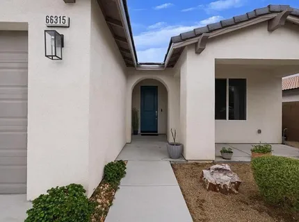 a view of entryway