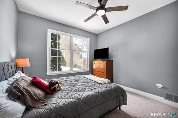 $899,900 | 2 Tavistock, Unit 2, Cromwell, CT 06416