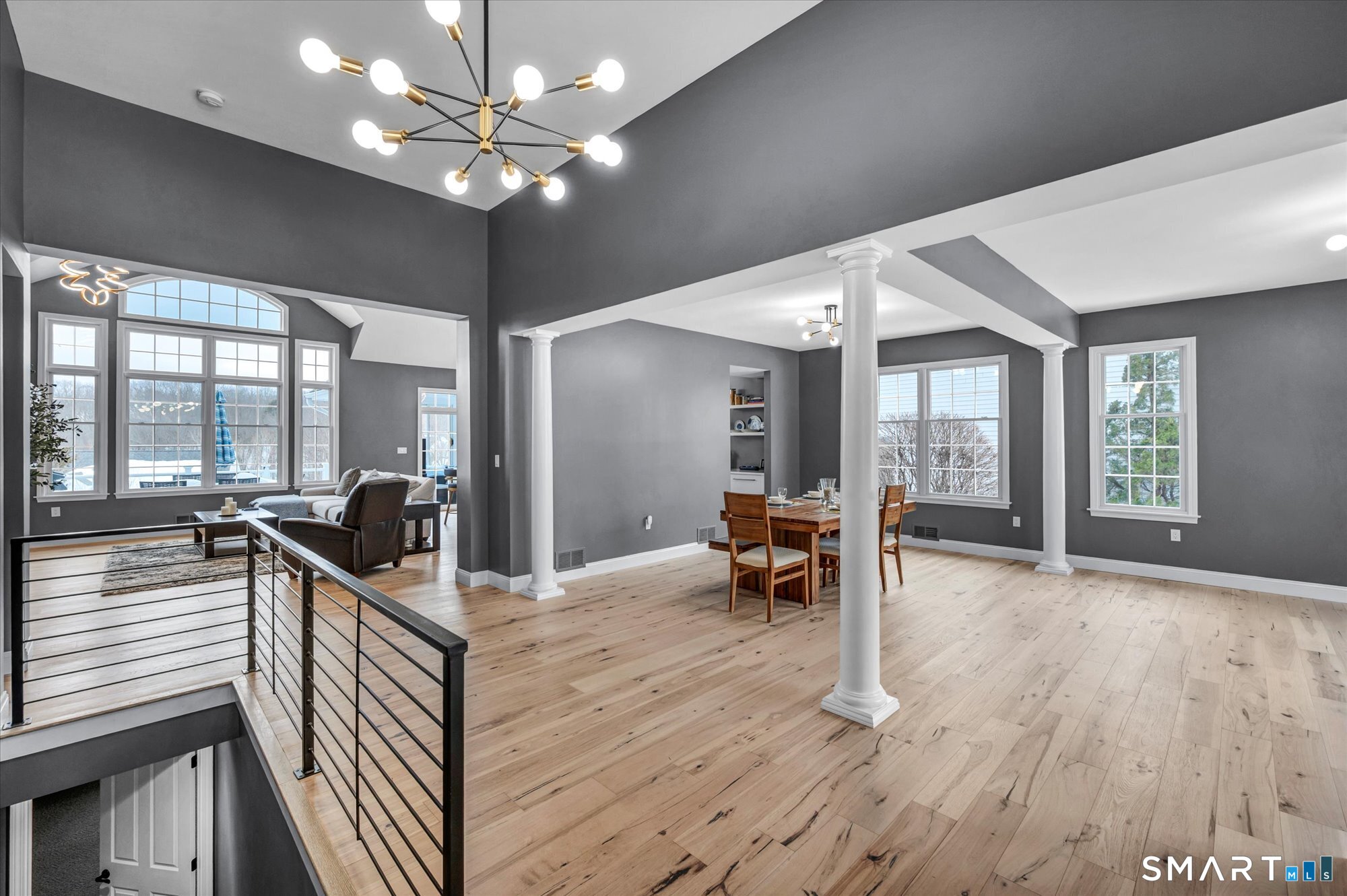 2 Tavistock, Unit 2 Cromwell, CT 06416 - Photo 6 of 40 Living Room/ Dining Room