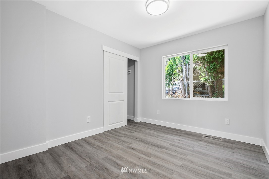 10420 Southeast 194th Place Renton, WA 98055 - Photo 16 of 30 Gallery Image 16