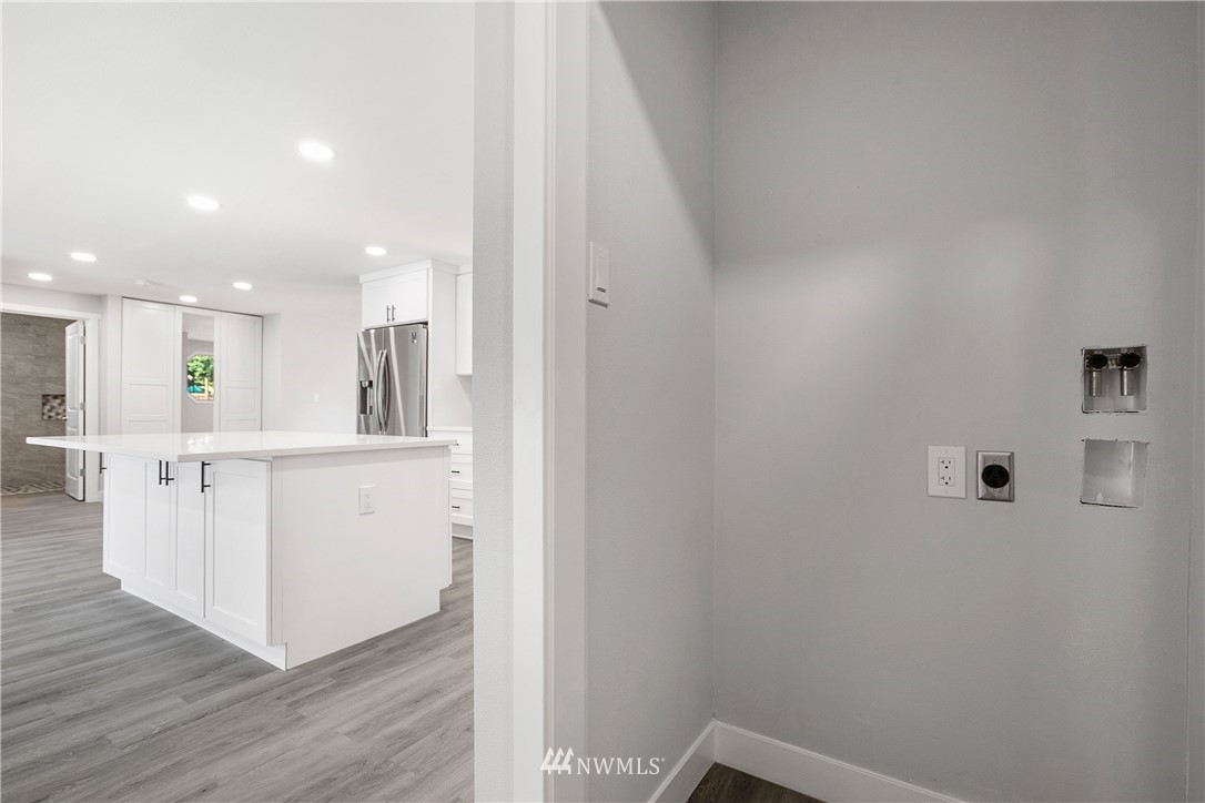 10420 Southeast 194th Place Renton, WA 98055 - Photo 21 of 30 Gallery Image 21