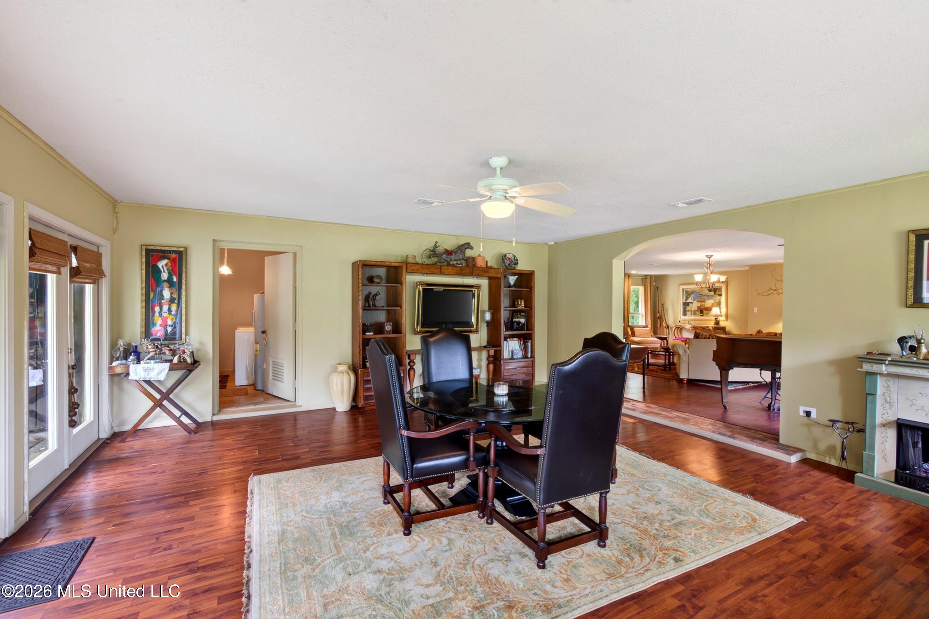 13239 Old Woolmarket Road Biloxi, MS 39532 - Photo 20 of 94 13239OldWooldmarketRd-33