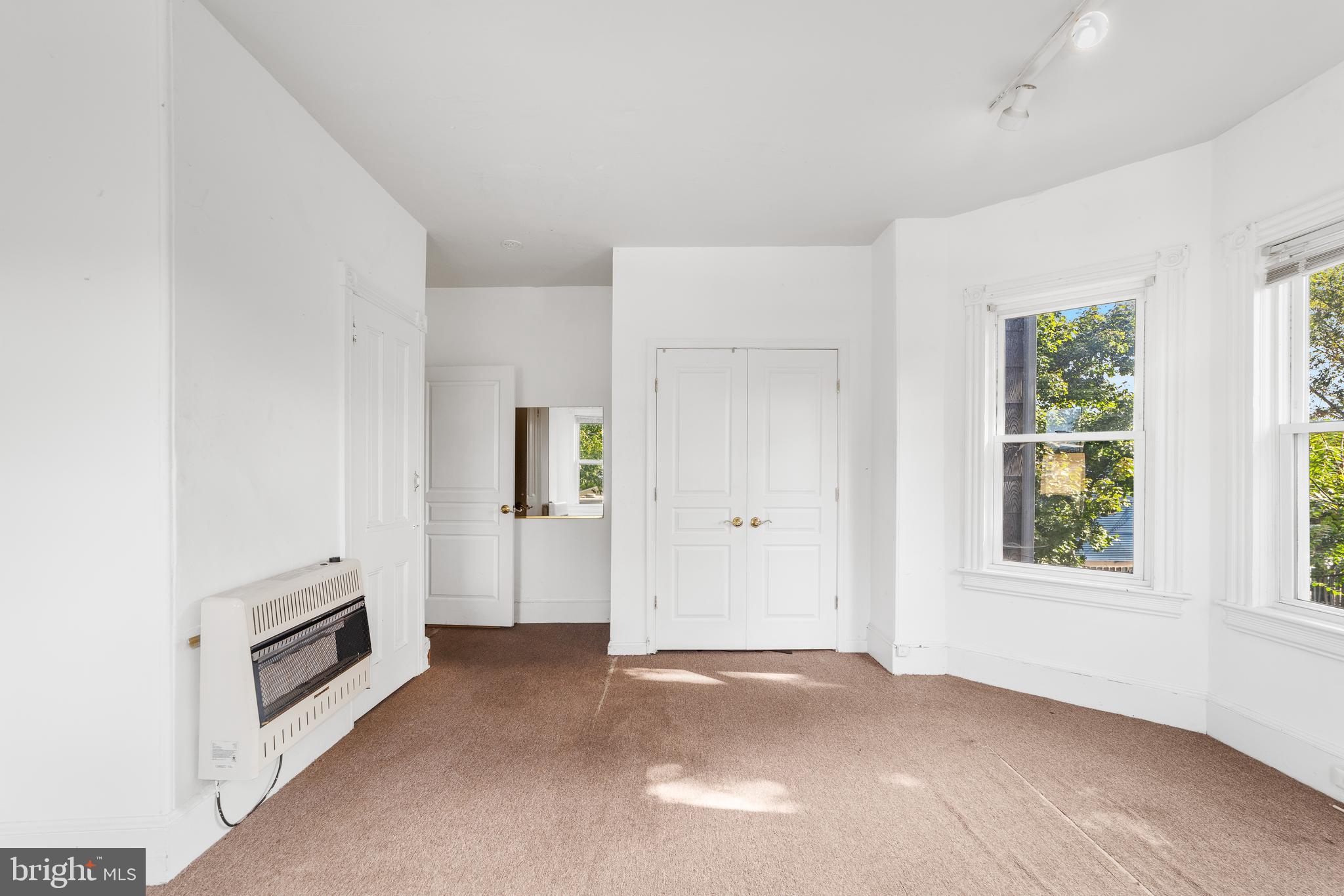 333 Filmore Street Riverside, NJ 08075 - Photo 8 of 31