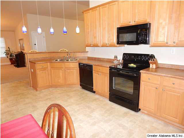 332 Stoney Trail Alabaster, AL 35114 - Photo 14 of 32