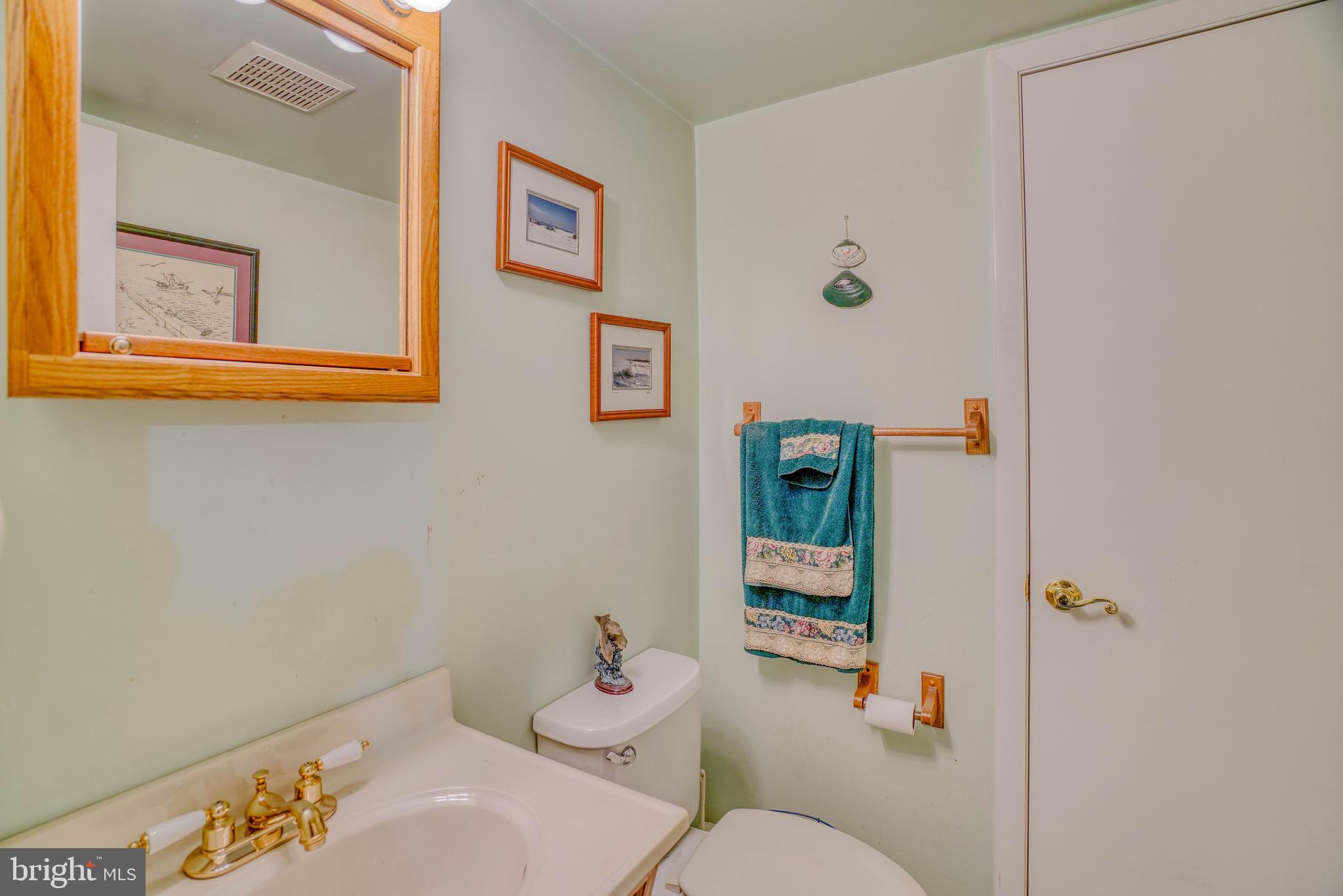 9018 Wesleyan Road Philadelphia, PA 19136 - Photo 34 of 37 Gallery Image 34