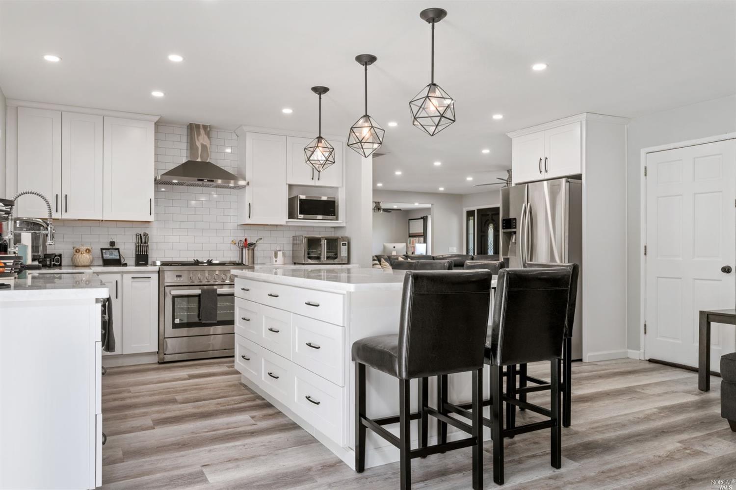 6359 San Benito Way Rohnert Park, CA 94928 - Photo 1 of 1 Gallery Image 1
