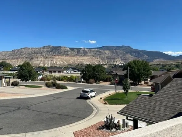 $679,000 | 822 Cabernet Court, Palisade, CO 81526
