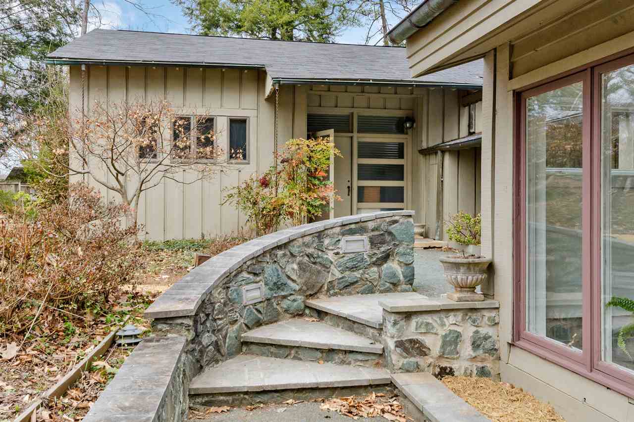 2005 Pine Top Road Charlottesville, VA 22903 - Photo 3 of 29 Gallery Image 3