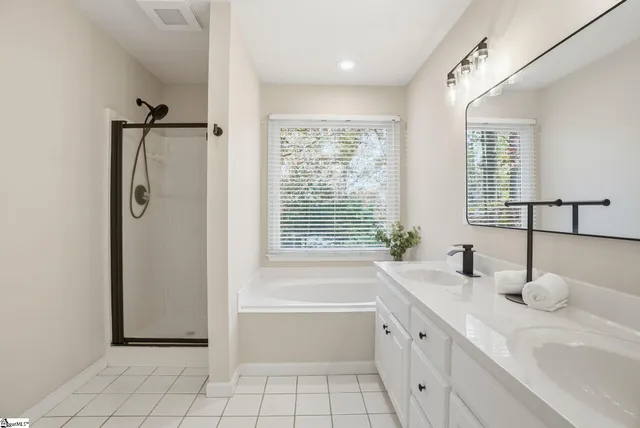 $415,000 | 19 Tilden Court, Simpsonville, SC 29680