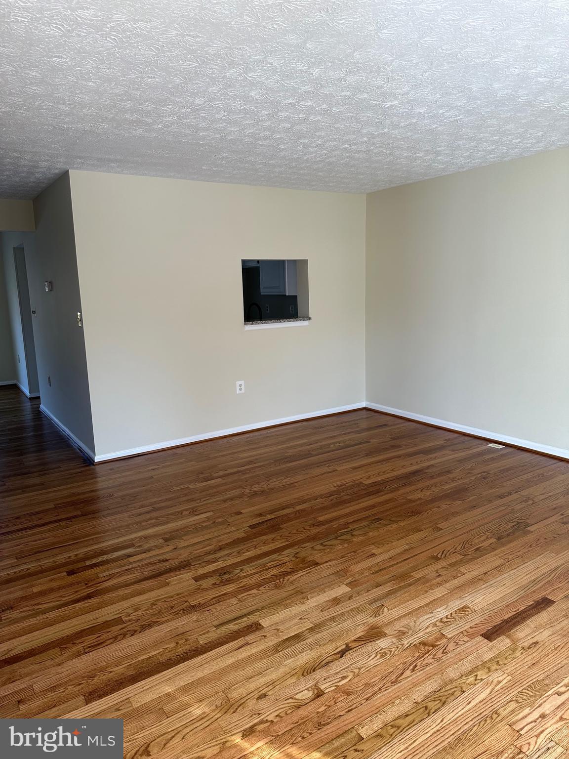 2120 Commissary Circle Odenton, MD 21113 - Photo 11 of 12